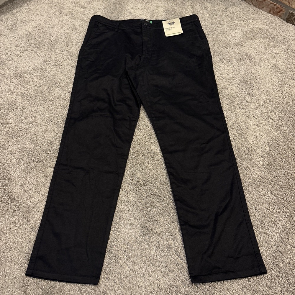 NEW Dockers Men's Original Chinos Slim Fit 38x32 Black NWT $78 MSRP